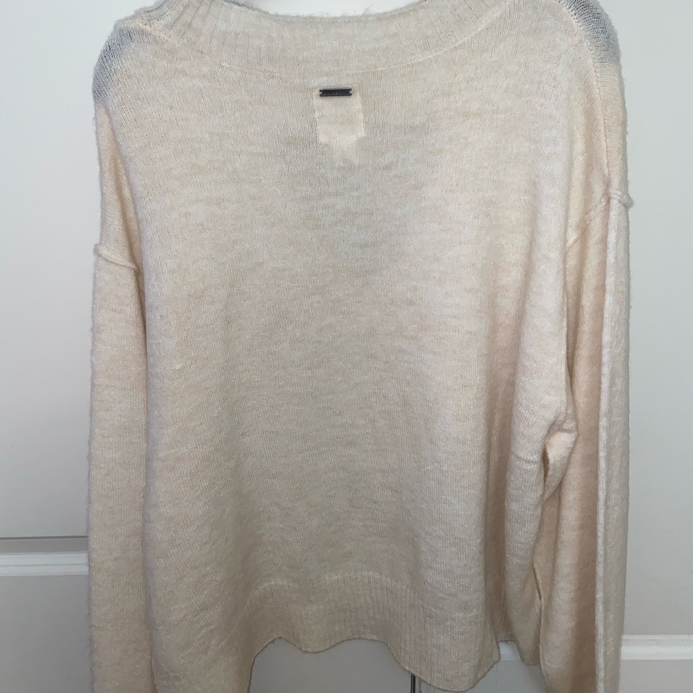 Billabong Creme Sweater - Picture 2 of 3
